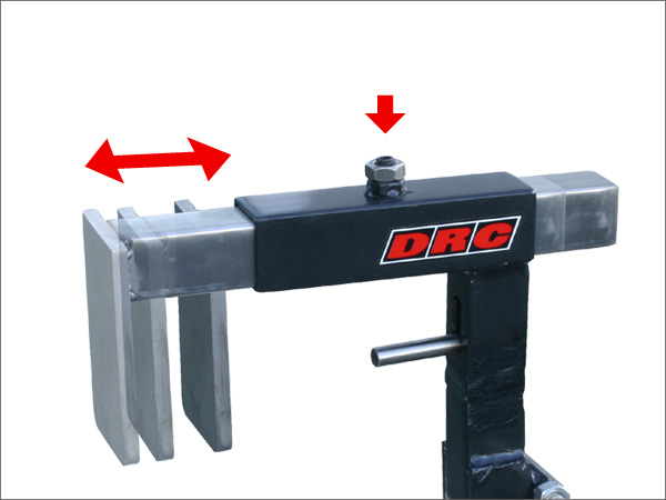 Change bead brake position with one action of the slide. (Tension ball on bead breaker arm.) Accepts 18, 19 and 21 inch wheels.